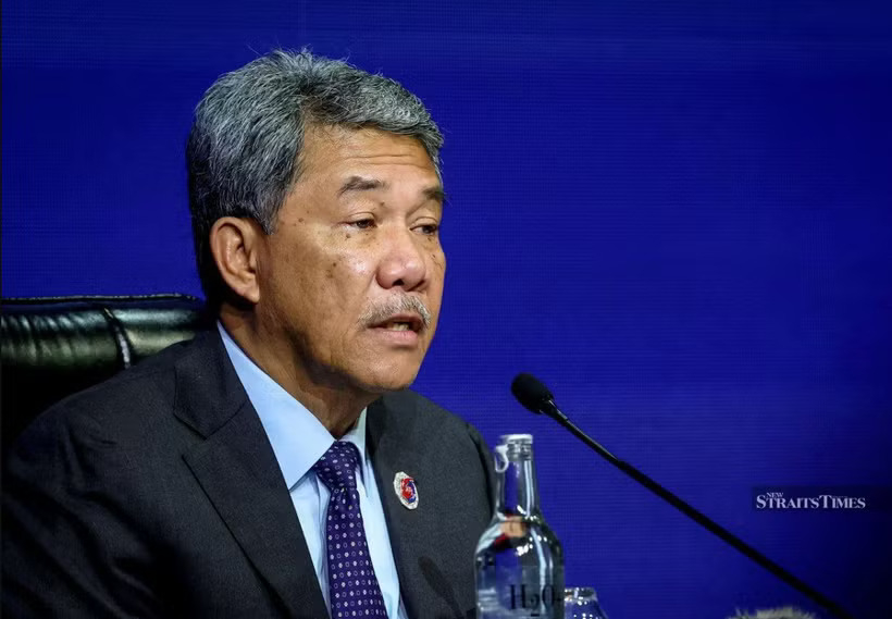 ASEAN targets 30% increase in intra-bloc trade by 2030(1)