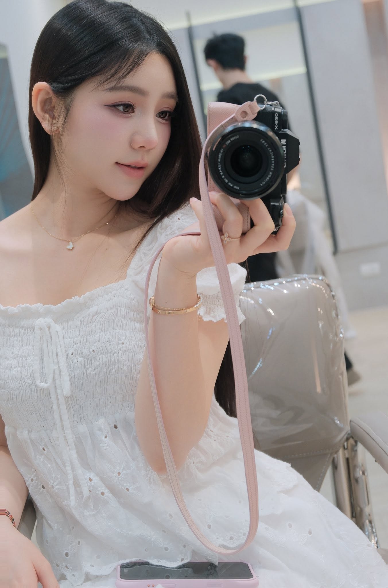25f3fbb4da6a5028b20964ed06fc8cab_72989665342060095595425284522379578297089595n-142352-1782375581019-17823755814561222038176.jpg